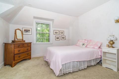 85 Ledgeways, Wellesley, MA 02481 photo 11