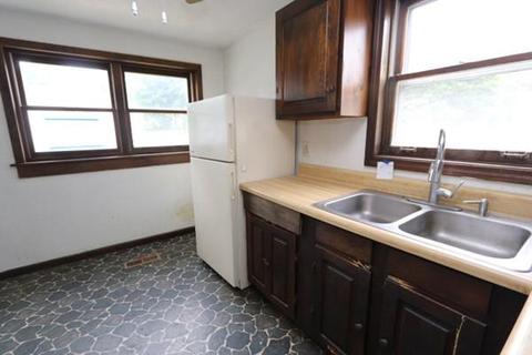 21 Bourne St, Palmer, MA 01080 photo 21
