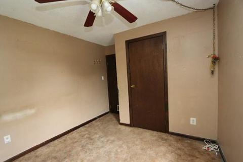 21 Bourne St, Palmer, MA 01080 photo 14
