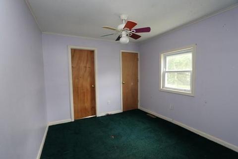 21 Bourne St, Palmer, MA 01080 photo 16