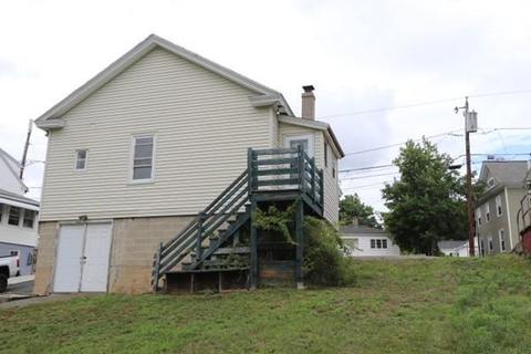 21 Bourne St, Palmer, MA 01080 photo 6