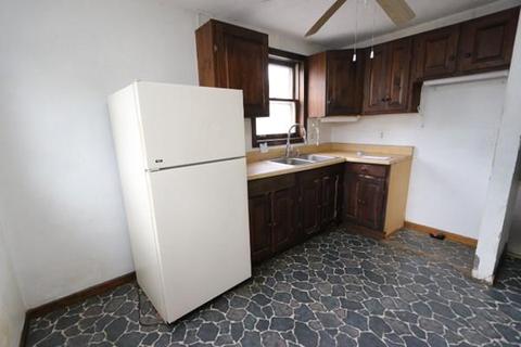 21 Bourne St, Palmer, MA 01080 photo 23