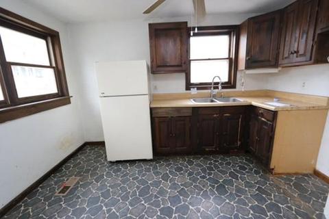 21 Bourne St, Palmer, MA 01080 photo 22