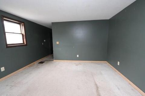 21 Bourne St, Palmer, MA 01080 photo 17