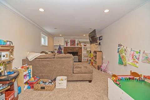 6 Burrill St, Walpole, MA 02081 photo 32