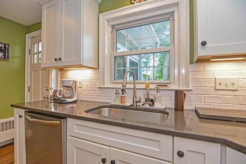 6 Burrill St, Walpole, MA 02081 photo 6