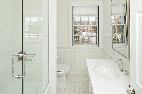 143 Summer St, Hingham, MA 02043 photo 24