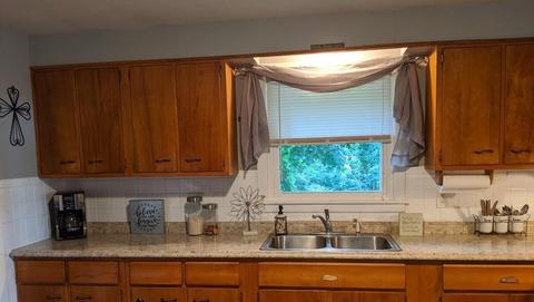 246 Massasoit Rd, Worcester, MA 01604 photo 4