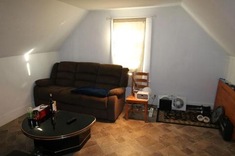 98 Beaumont St, Springfield, MA 01108 photo 12