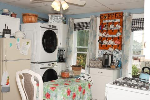 93 E Central St, Worcester, MA 01605 photo 8