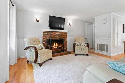 5 Hazeltine, Upton, MA 01568 photo 12