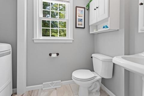 5 Hazeltine, Upton, MA 01568 photo 11
