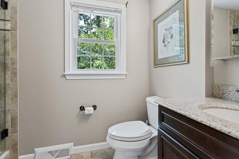 5 Hazeltine, Upton, MA 01568 photo 20