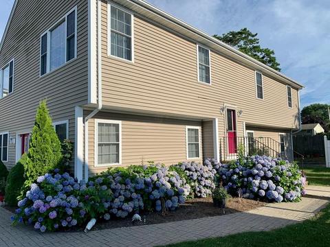 15 Wood St, Fall River, MA 02721 photo 3