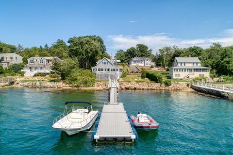 34 Thurston Point Rd, Gloucester, MA 01930 photo 2