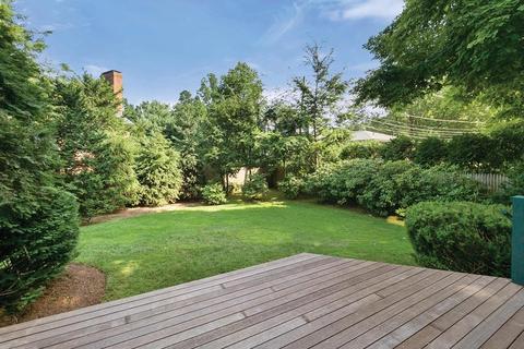 84 Upland Rd, Brookline, MA 02445 photo 26