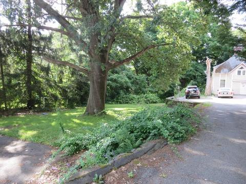 23 Columbus St, Worcester, MA 01603 photo 15