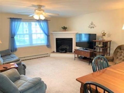 8 Bates St, Danvers, MA 01923 photo 3