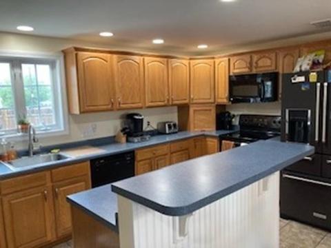 8 Bates St, Danvers, MA 01923 photo 6