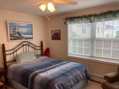 8 Bates St, Danvers, MA 01923 photo 9