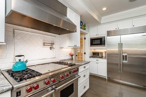 16 Chinian Path, Newton, MA 02459 photo 12