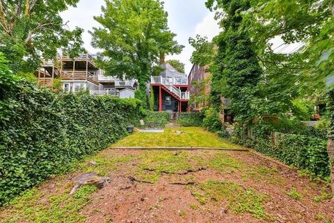 419 E 7th St, Boston, MA 02127 photo 27