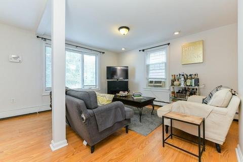 419 E 7th St, Boston, MA 02127 photo 8