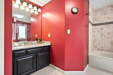 37 Constitution Ln #14, Danvers, MA 01923 photo 17