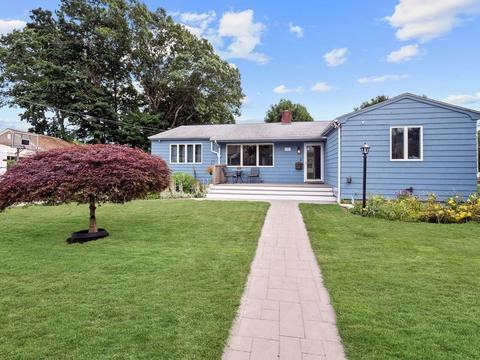 563 New Boston Rd, Fall River, MA 02720 photo 3