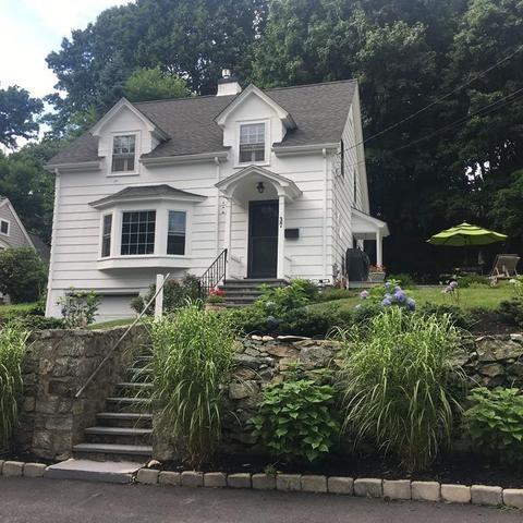 37 Simmons Rd, Hingham, MA 02043 photo 1