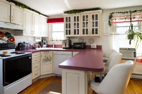 33 Bigelow St, Fall River, MA 02720 photo 12