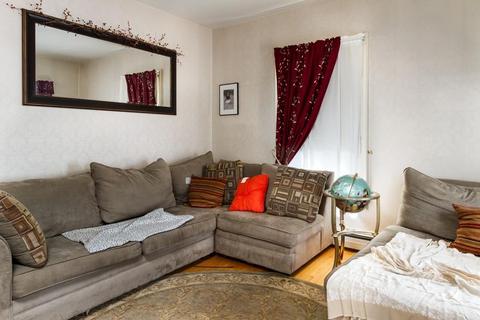 33 Bigelow St, Fall River, MA 02720 photo 6