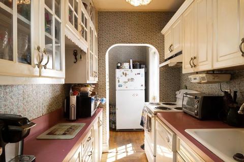 33 Bigelow St, Fall River, MA 02720 photo 5