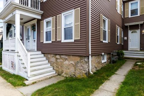 33 Bigelow St, Fall River, MA 02720 photo 2