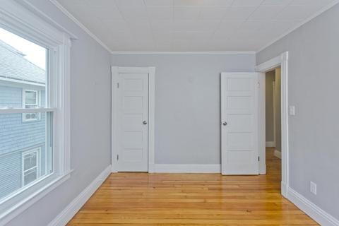 22 Trilium, Springfield, MA 01108 photo 7