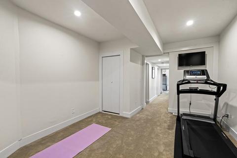 125 Walnut St, Dedham, MA 02026 photo 28