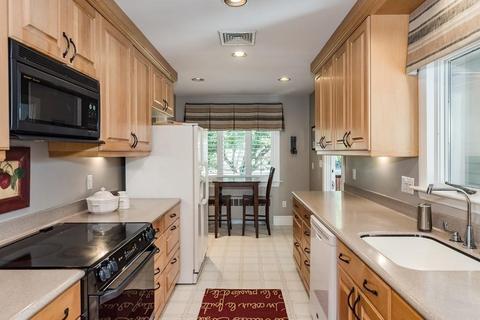 11 North St, Lexington, MA 02420 photo 17