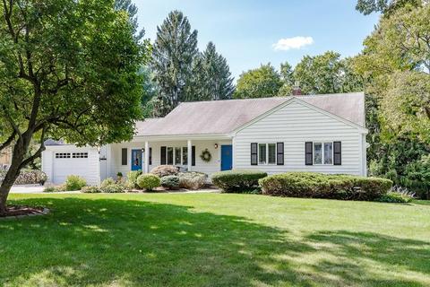 11 North St, Lexington, MA 02420 photo 1