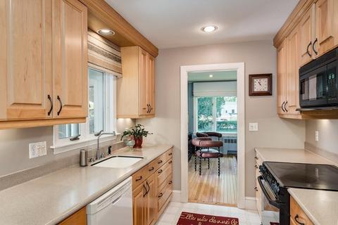 11 North St, Lexington, MA 02420 photo 16