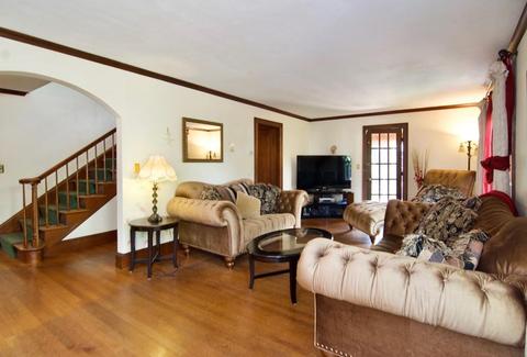 796 Allen St, Springfield, MA 01118 photo 16