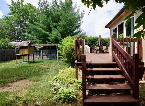 796 Allen St, Springfield, MA 01118 photo 4