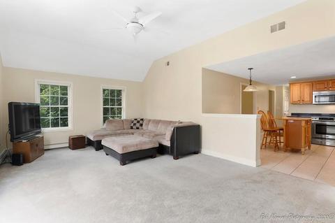 73 Juniper Dr, Saugus, MA 01906 photo 5