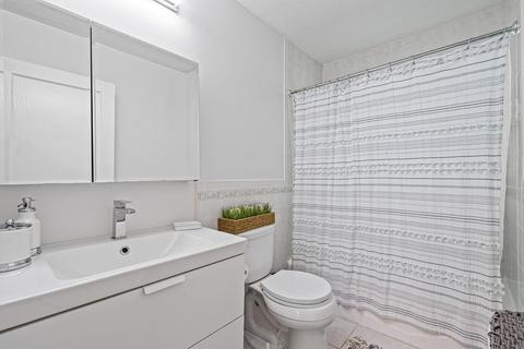 67 Washington St, Reading, MA 01867 photo 14