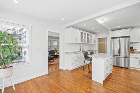 67 Washington St, Reading, MA 01867 photo 4