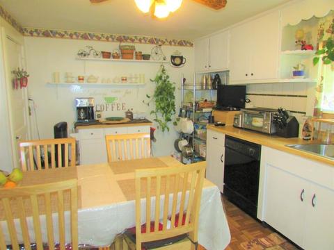 60 Durham Rd, Dedham, MA 02026 photo 5