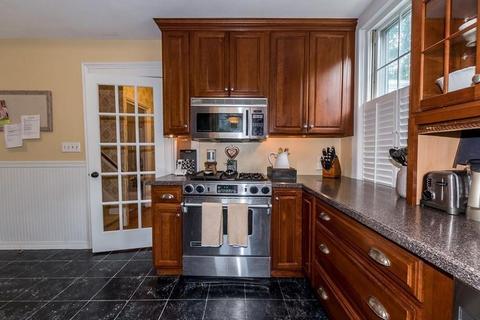 103 Common St, Walpole, MA 02081 photo 21
