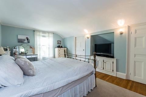 103 Common St, Walpole, MA 02081 photo 32