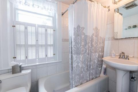 103 Common St, Walpole, MA 02081 photo 38