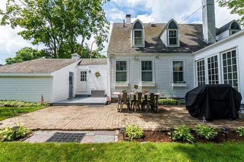 103 Common St, Walpole, MA 02081 photo 9