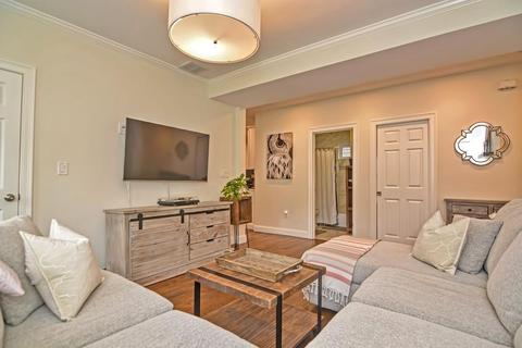 38 Pearl St #1, Everett, MA 02149 photo 1